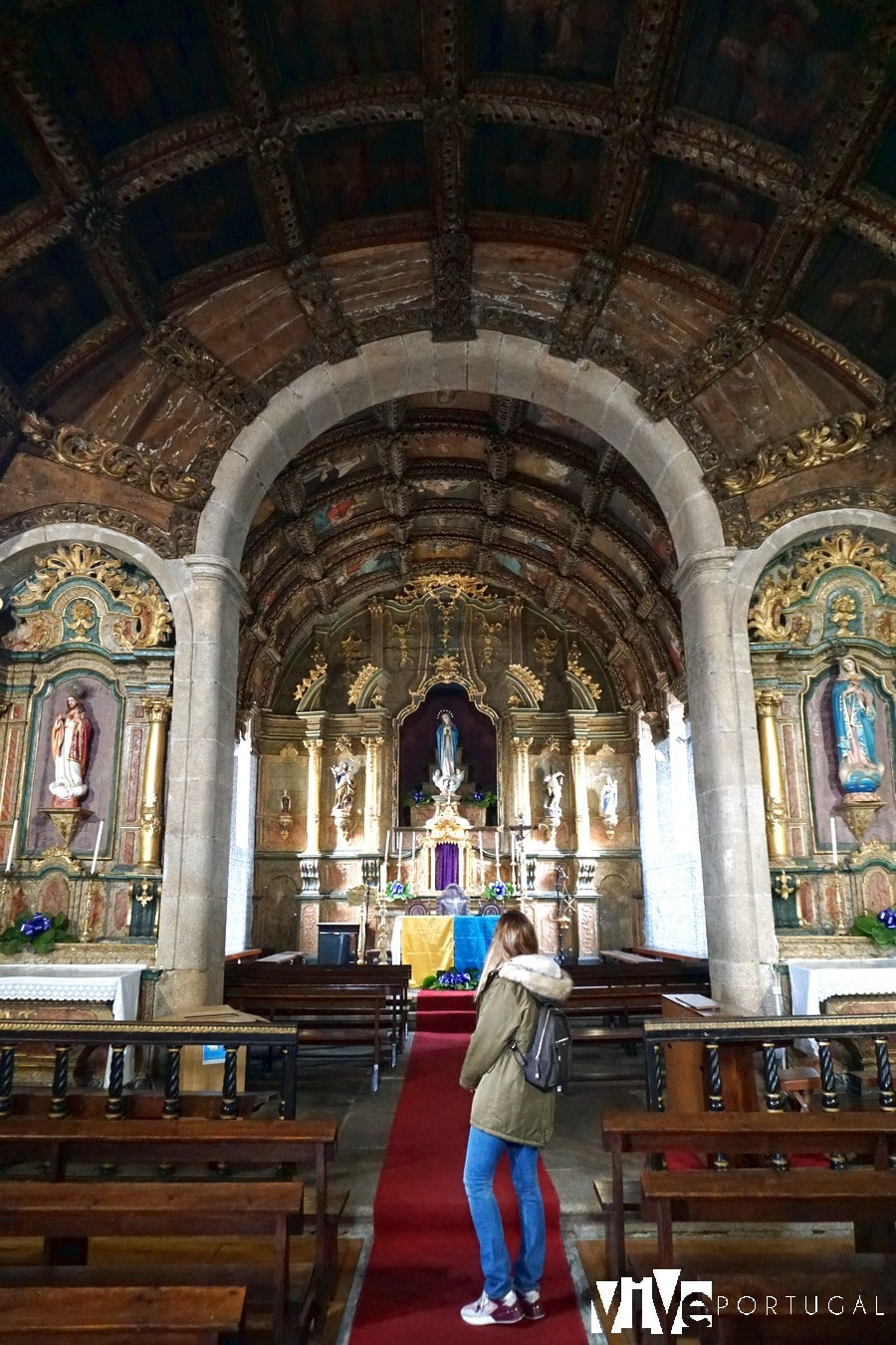 Interior de la igreja de Santa Maria